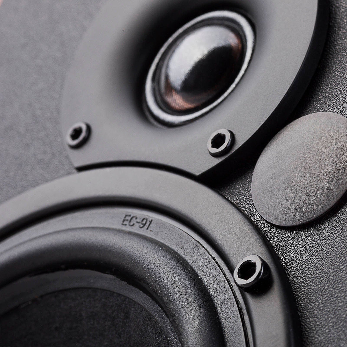 Edifier R1700BT Bluetooth対応ブックシェルフスピーカー